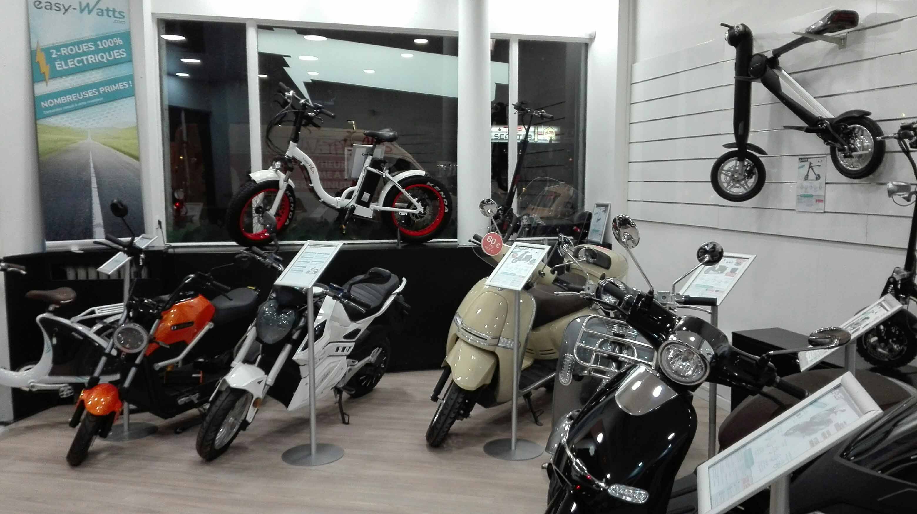 showroom paris scooter &eacute;lectrique essais